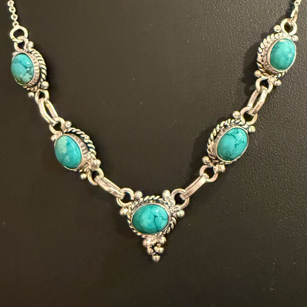 Vintage Southwestern Sterling Silver (5)-Turquoise Gemstones Necklace